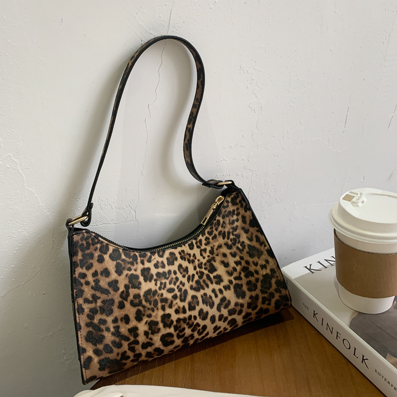 Leopard Print Underarm Bag – Fashion Striped Spotted Niche Handbag for Women - Image 4